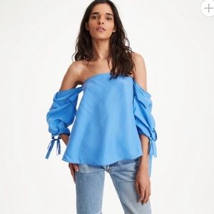 Club Monaco Blue Liki top size 4, 100% silk